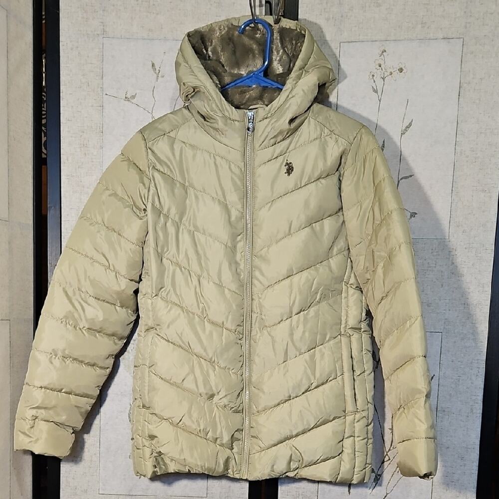 U.S. Polo Assn. Women's Puffer Jacket in Light Greem